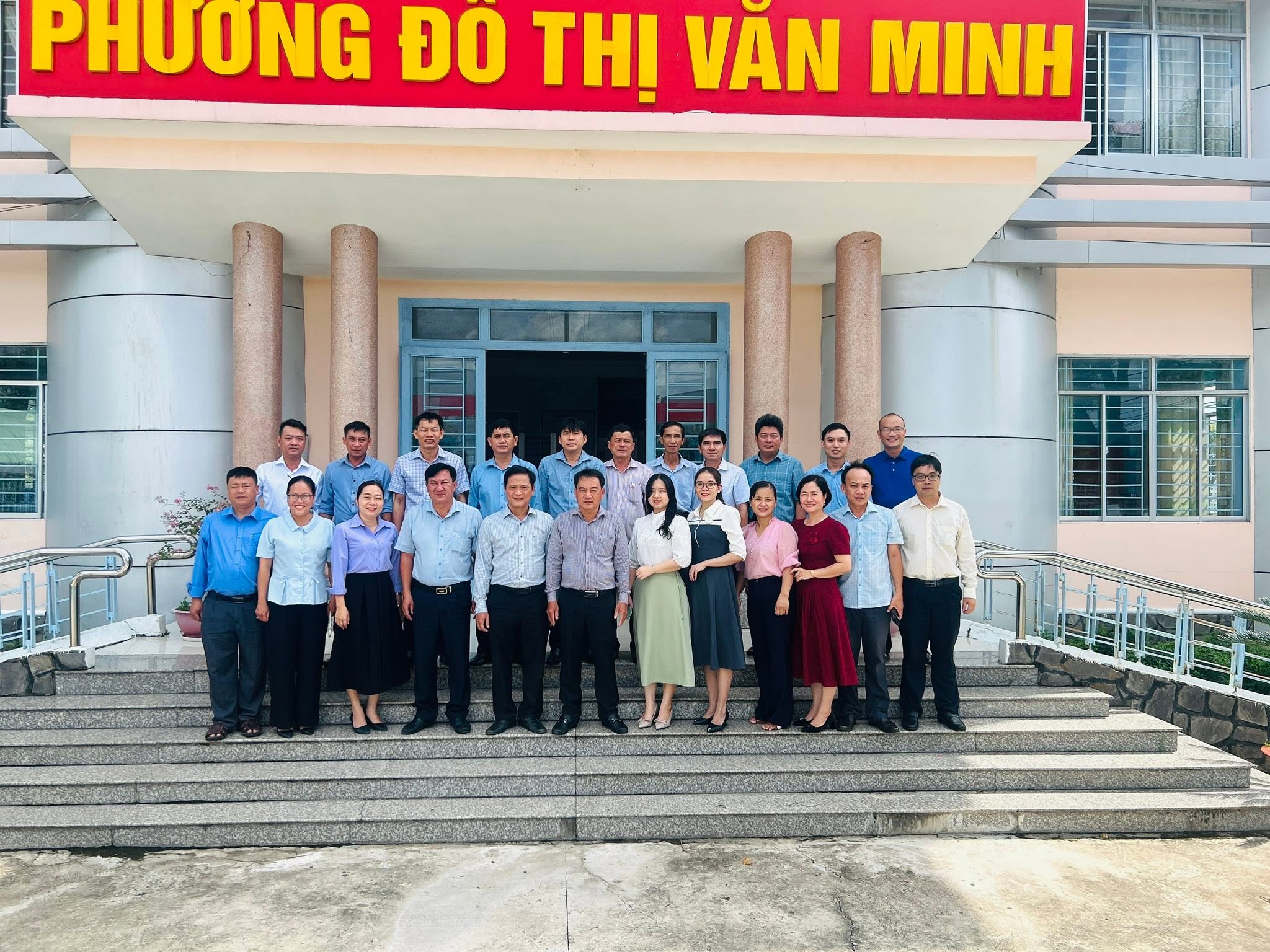 Đảng ủy phường Tân Ngãi - Đón tiếp Đảng ủy phường Phú Khương đến giao lưu, học tập kinh nghiệm